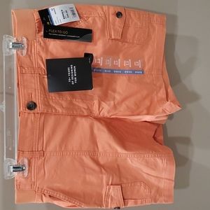 Size 12 Lee relaxed fit short